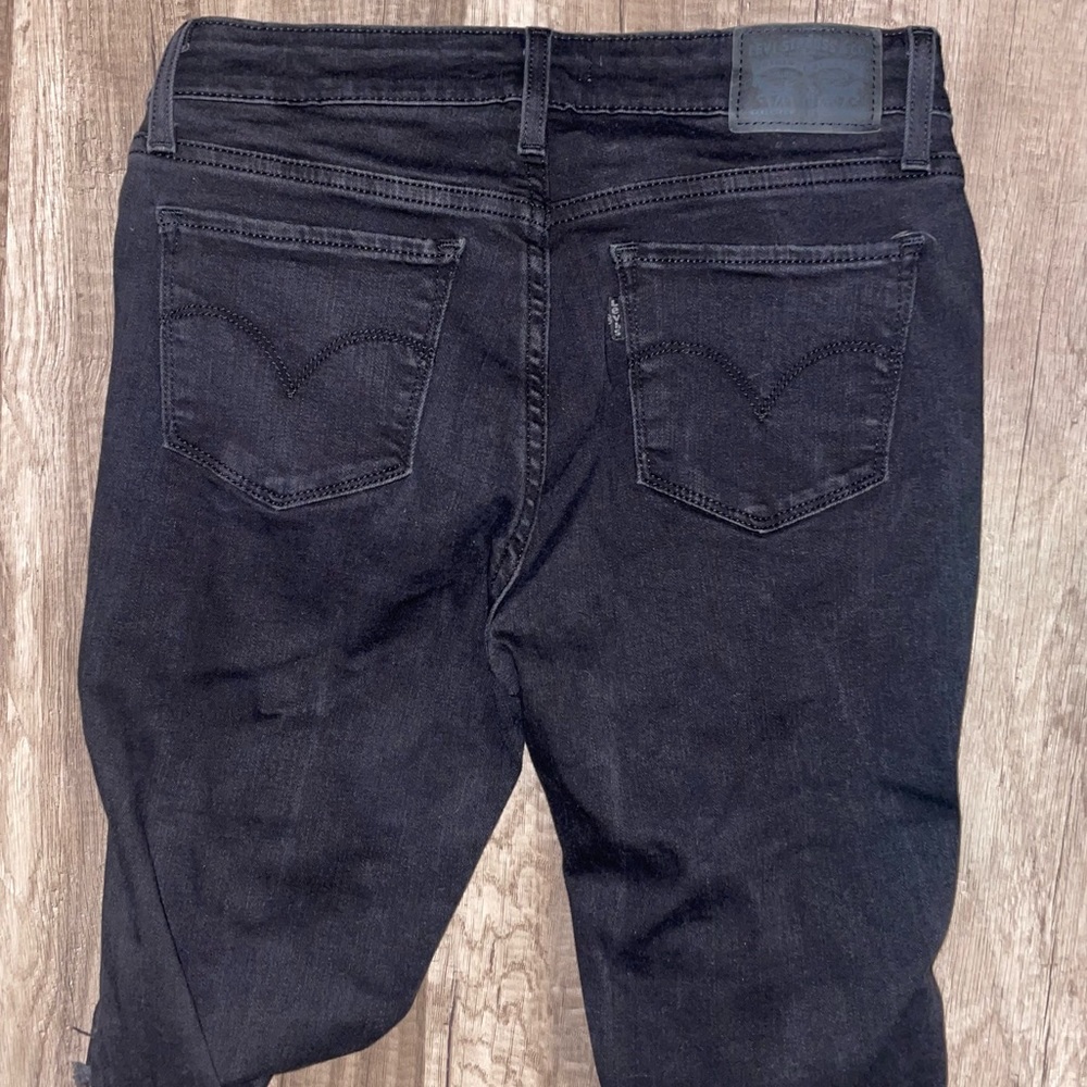 Levi’s Black Skinny Jeans - Picture 3 of 4